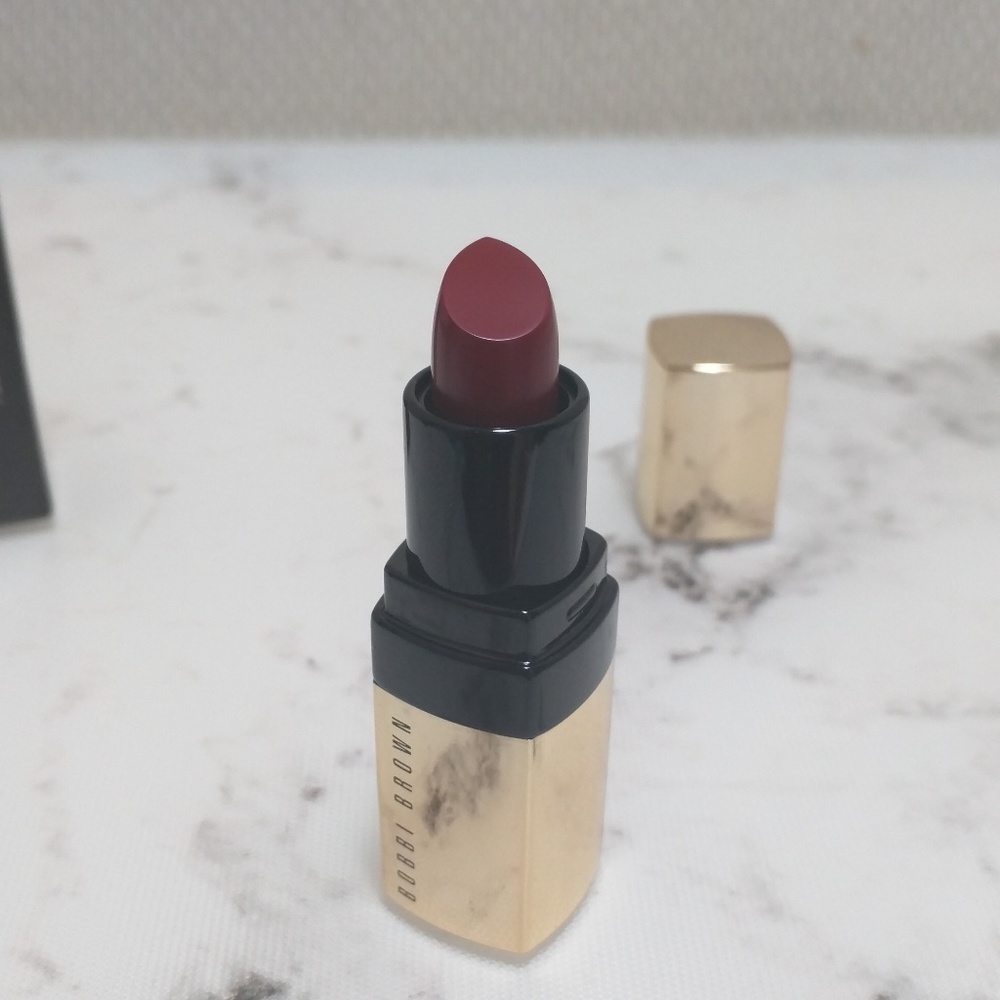 Mini Bobbi Brown Lips and Lashes Set - Picture 5 of 7